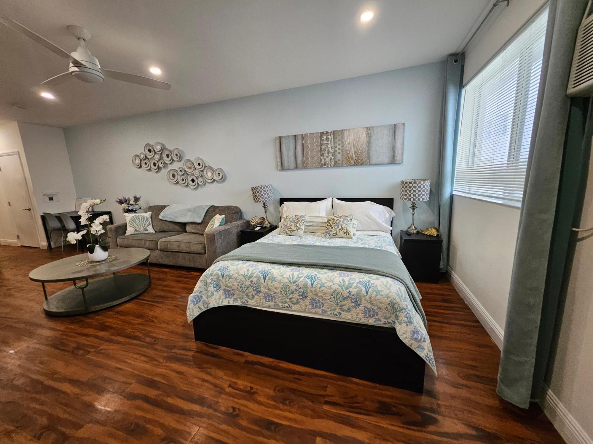 The Pearl Beachside Apartments On Hollywood Beach Camera foto